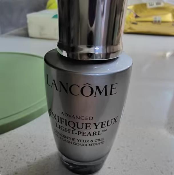 风大的抗老眼霜测评总结眼纹党速来抄作业九游会·j9网站什么眼霜去皱效果好?(图14) 风大的抗老眼霜测评总结眼纹党速来抄作业九游会·j9网站什么眼霜去皱效果好?(图14)