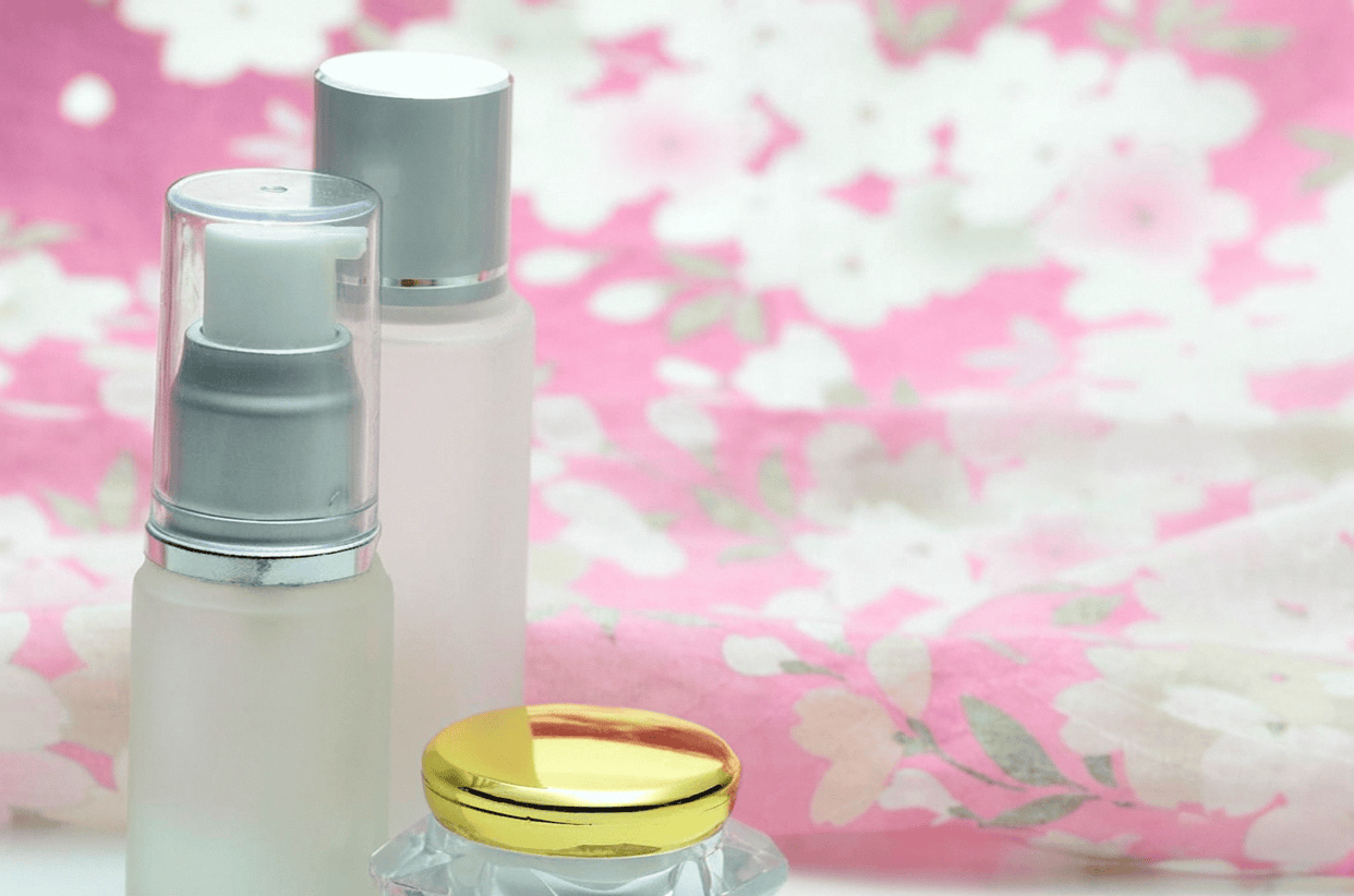 评测：品牌实力与使用体验全解析九游会网址是多少白云山眼霜效果(图8)